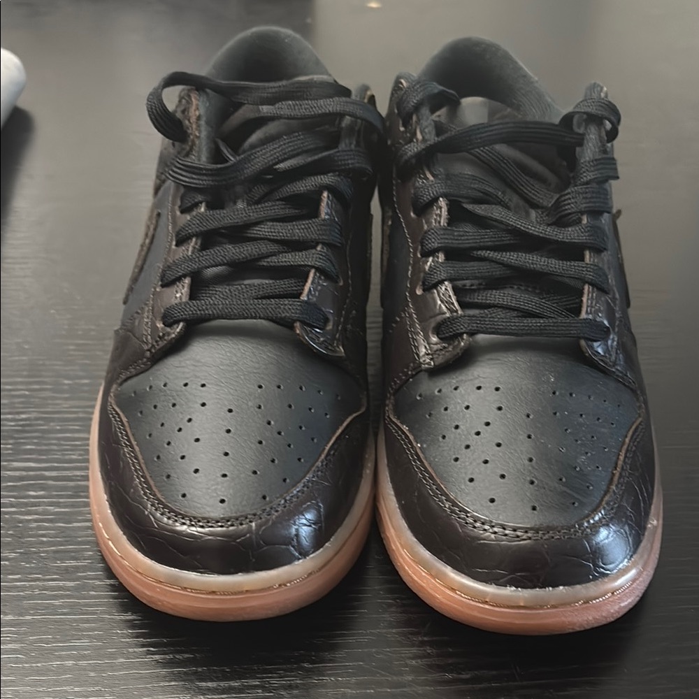 Nike Black Sneakers with Brown Soles - Picture 4 of 7